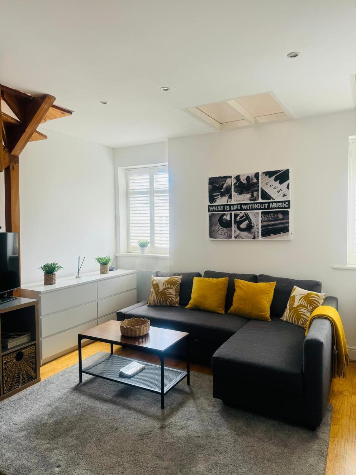 Tanya'S Flat-Lovely 1 Bed In The Heart Of Central Londra Exterior foto